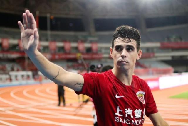 开云-奥斯卡争夺战升级!经纪人操作薪水谈判 海港默许?